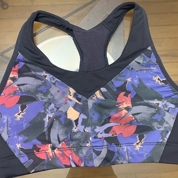 Patagonia Other - Patagonia sports bra